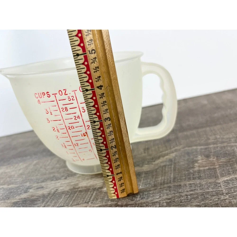 Vintage‎ Tupperware Mix N Stor 4 Cup Measuring Mixing Batter Bowl